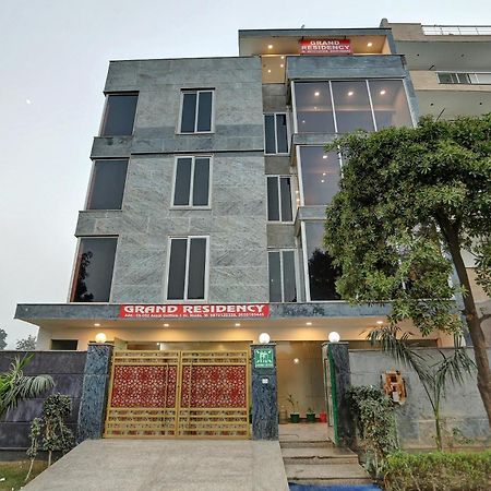 Townhouse 22956 Hotel Grand Residency Delhi Kültér fotó