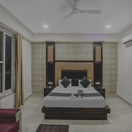 Townhouse 22956 Hotel Grand Residency Delhi Kültér fotó