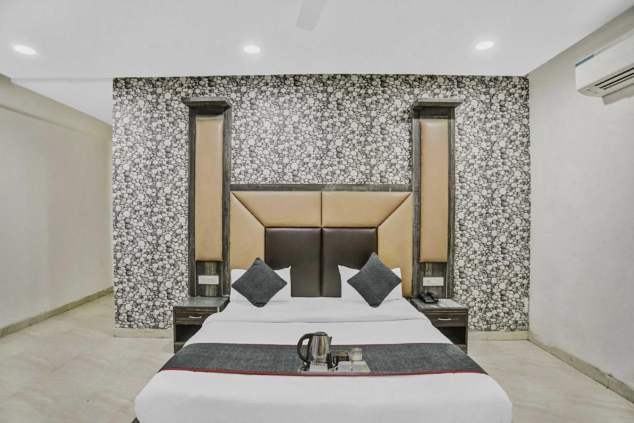 Townhouse 22956 Hotel Grand Residency Delhi Kültér fotó