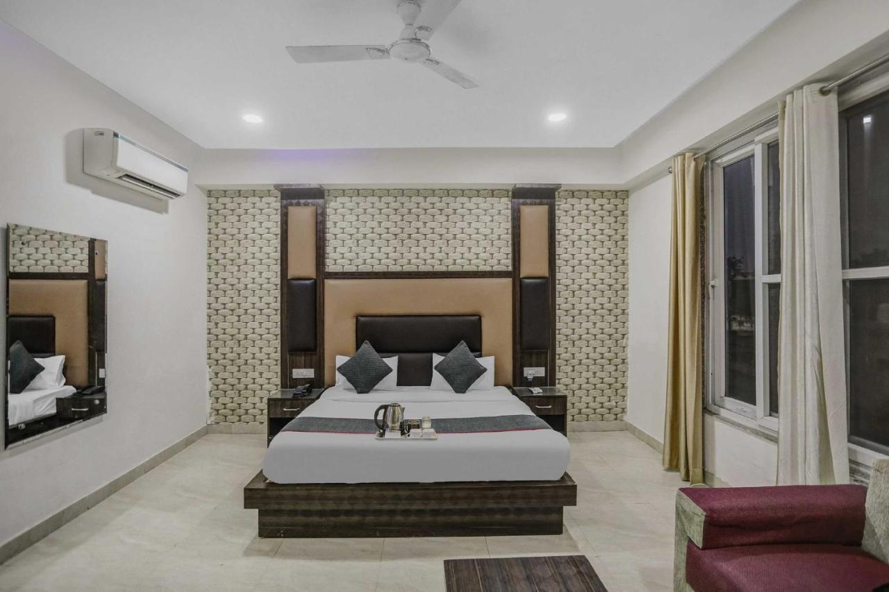 Townhouse 22956 Hotel Grand Residency Delhi Kültér fotó